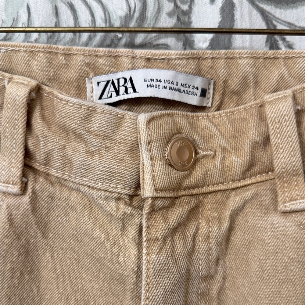 Zara Tan Women Jeans - Picture 2 of 8